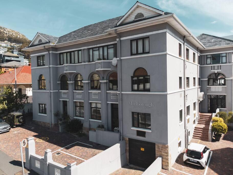 Cozy One-Bedroom In The Heart Of Sea Point Ciudad del Cabo Exterior foto